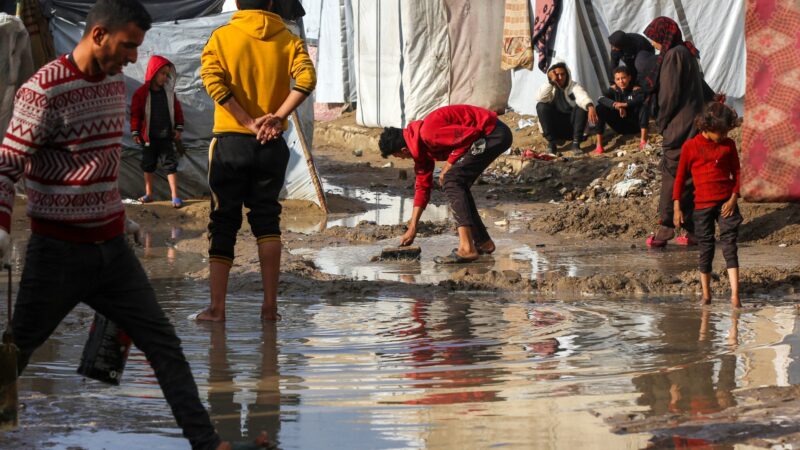 Winter rains worsen horrors faced by displaced Palestinians in Gaza | Israel-Palestine conflict News