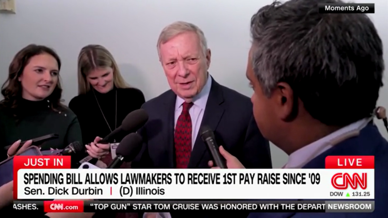 Dem senator clashes with CNN reporter over Congress pay raise: Your paycheck is the same despite low ratings