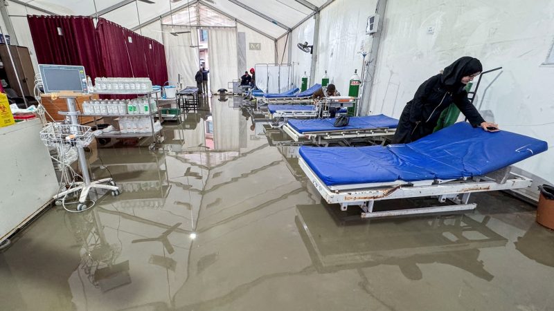 Heavy rains continue to compound misery of displaced Palestinians in Gaza | Israel-Palestine conflict News