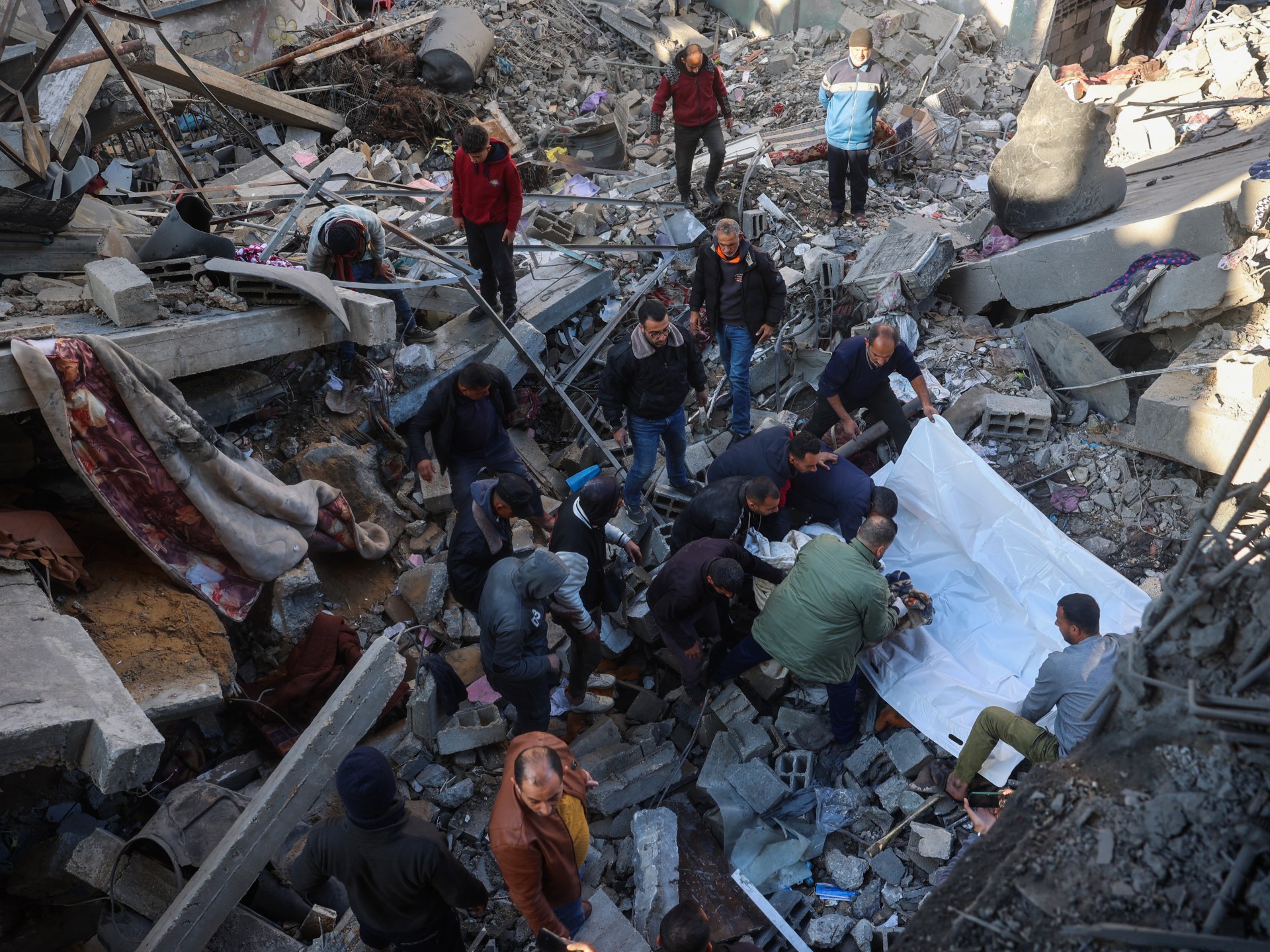 Israeli attacks kill 46 in Gaza as ceasefire talks continue | Israel-Palestine conflict News