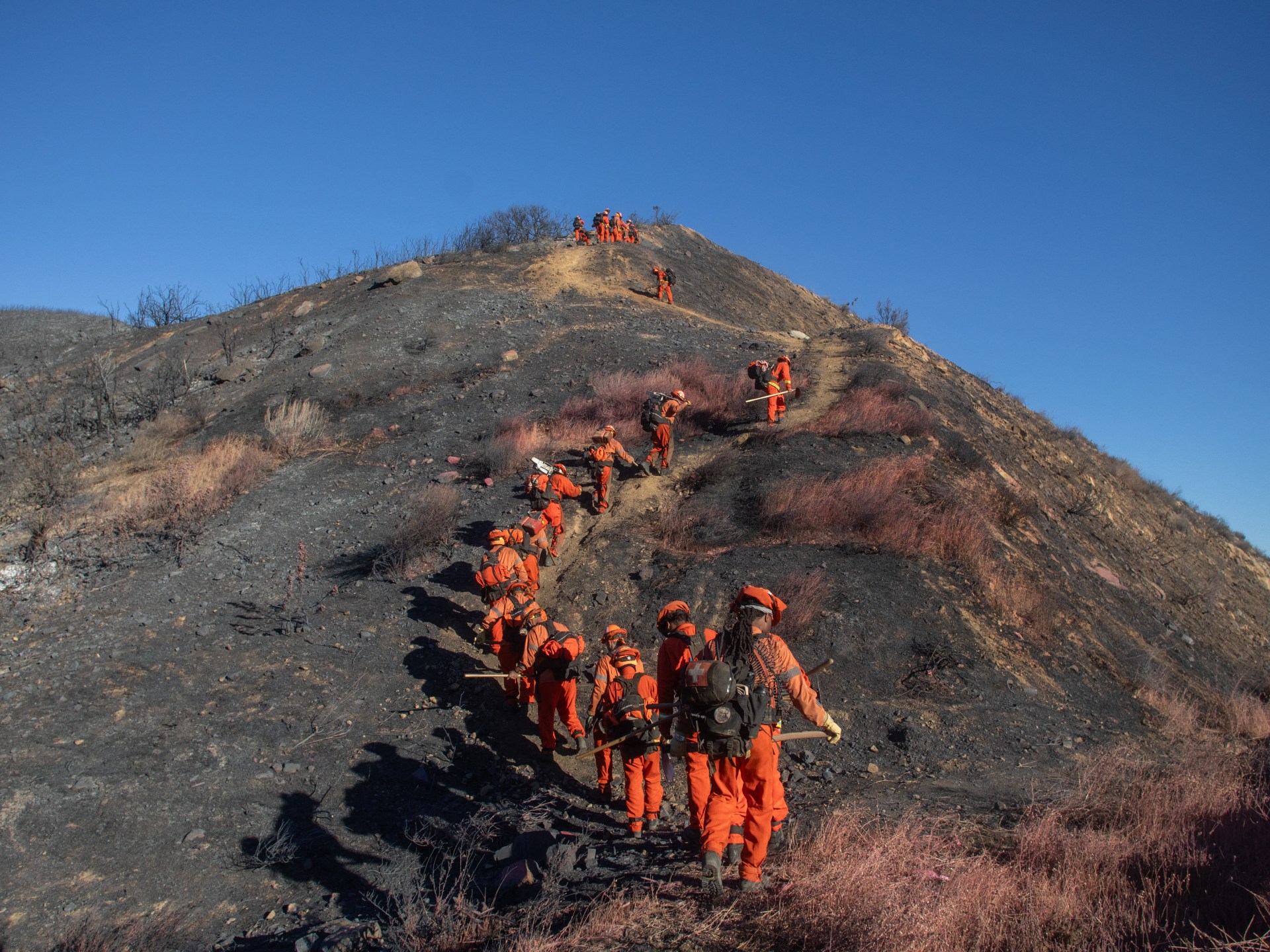 Progress made as firefighters battle new blaze near Los Angeles | Climate News