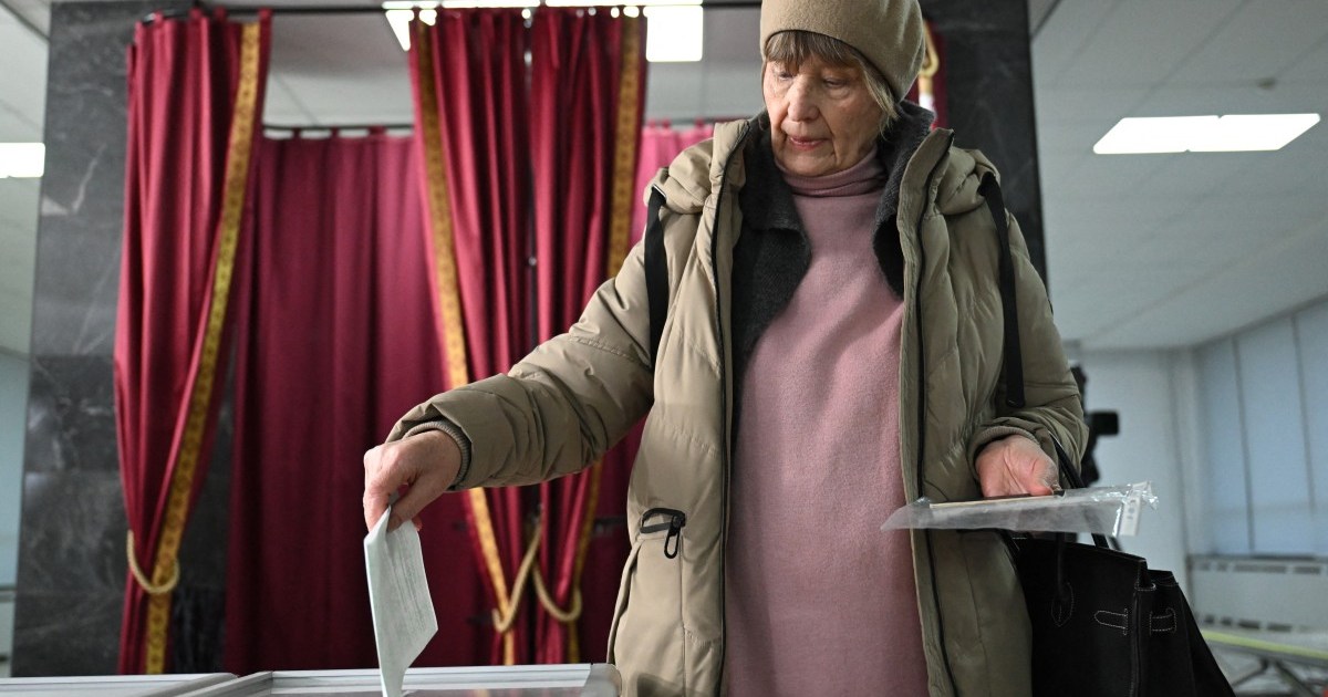 Voting under way in Belarus with Lukashenko set to extend 30-year rule | Elections News