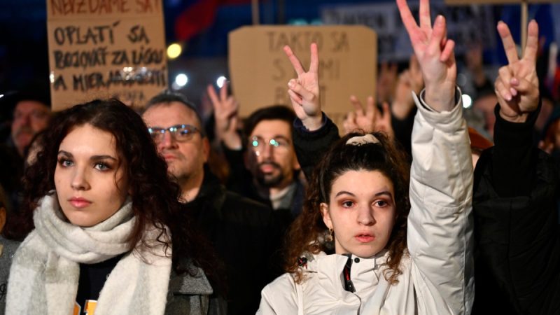 Protests in Slovakia after Prime Minister Fico tilts towards Russia | Protests News