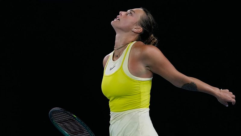 Aryna Sabalenka slams, throws racket after being upset by Madison Keys in Australian Open final