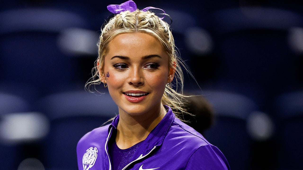 Livvy Dunne impresses in LSU’s season opener with boyfriend Paul Skenes in attendance