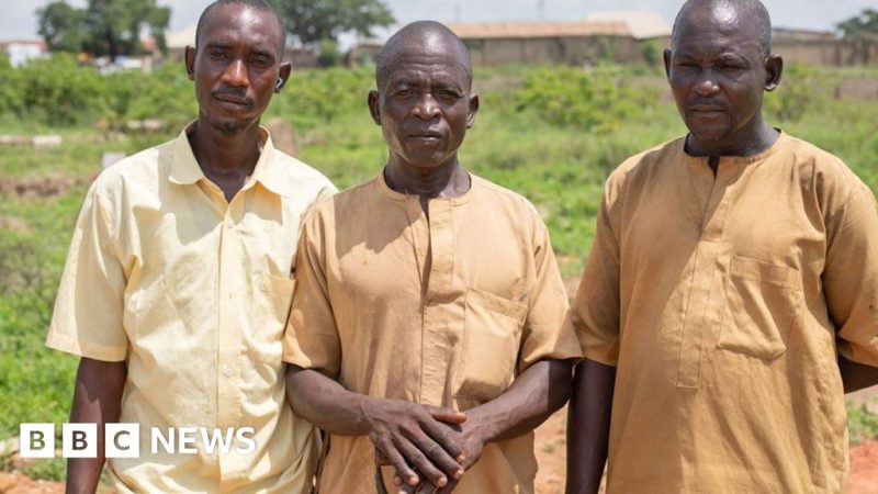 The Nigerian family who volunteer to dig graves in Kaduna