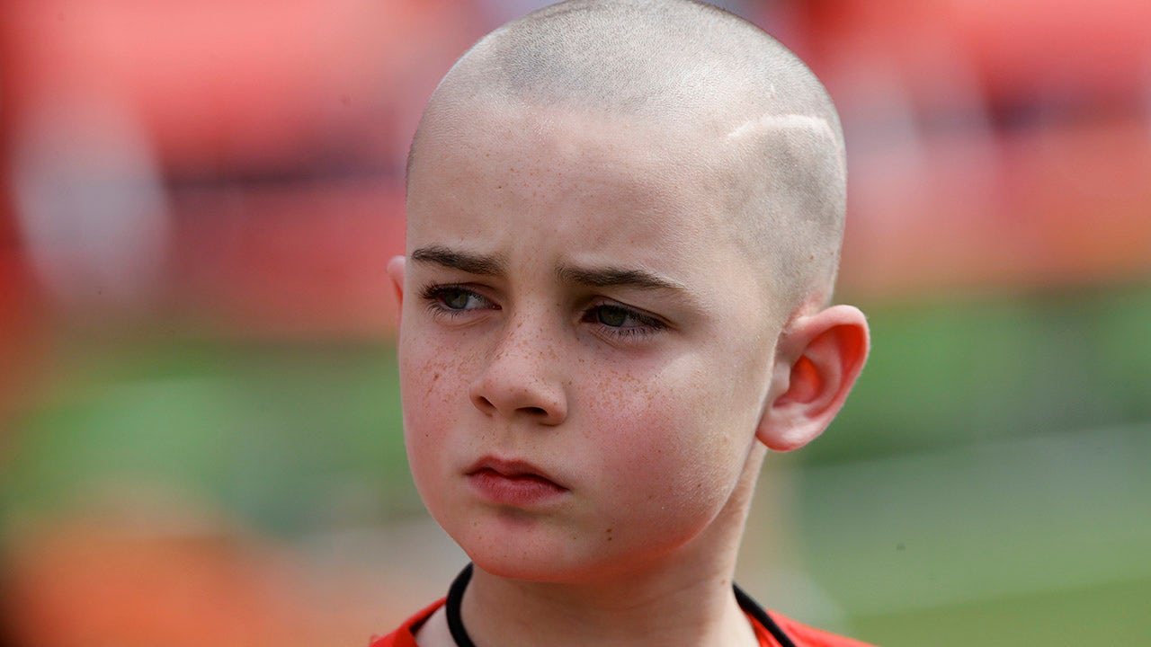 Jack Hoffman, Nebraska superfan who went viral for spring game TD, dead at 19 after brain cancer battle